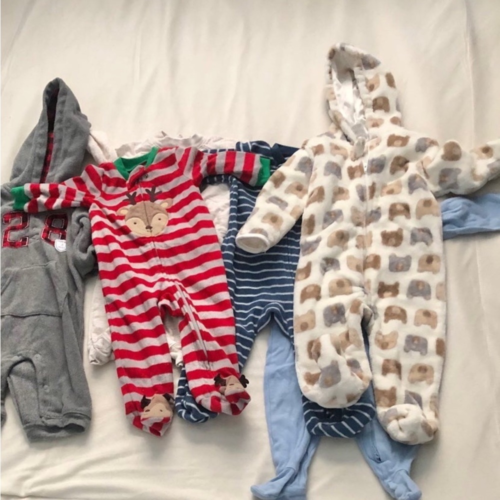 Bundle onesies 6-9months